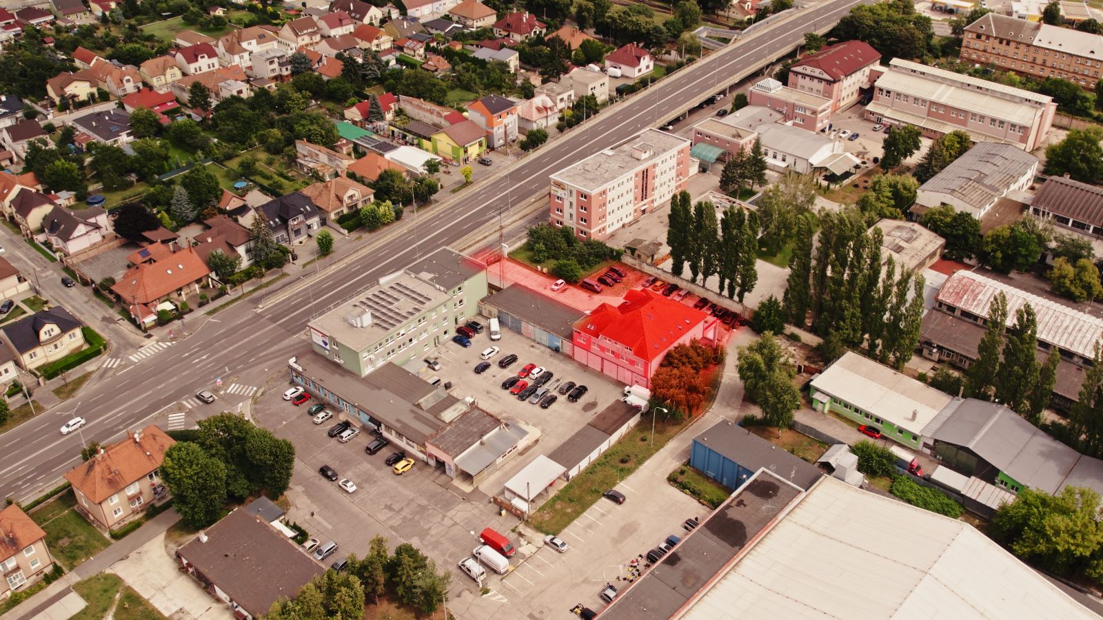 Komerčný obj., Tovarnícka, Topoľčany