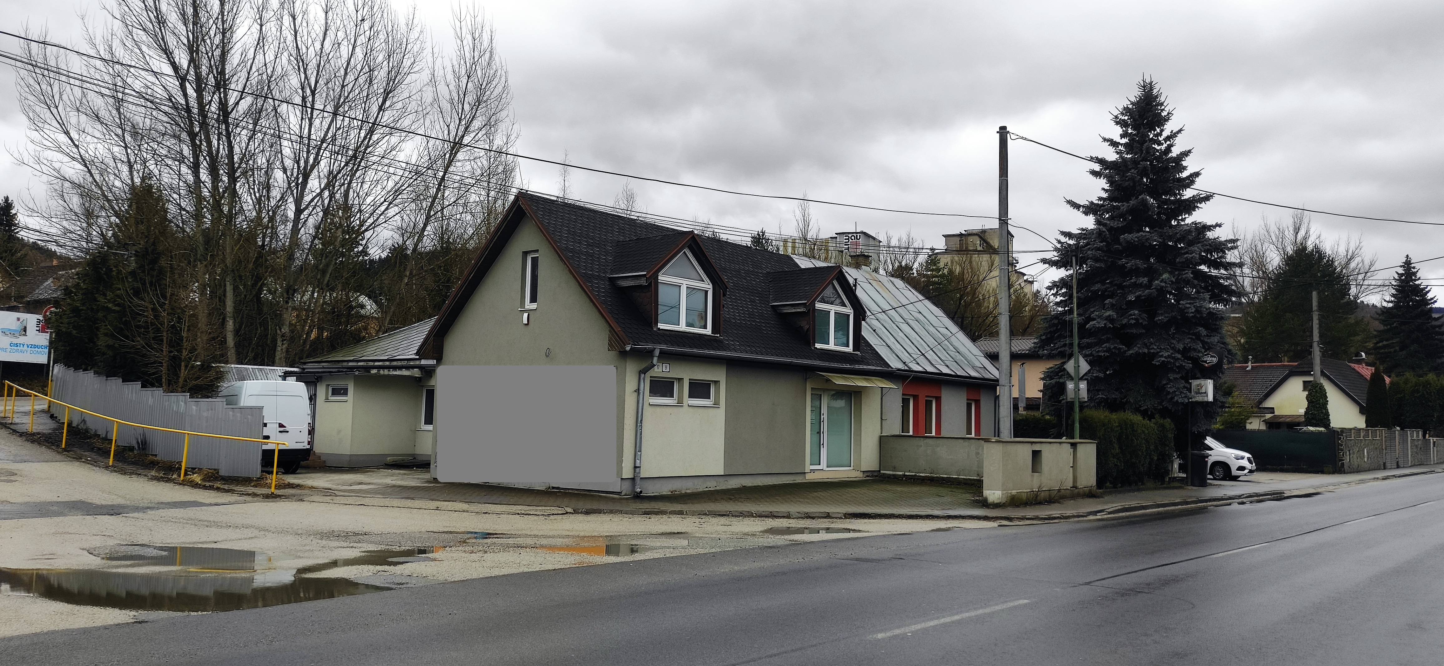 Komerčný obj., Žilinská cesta, Lietavská Lúčka 