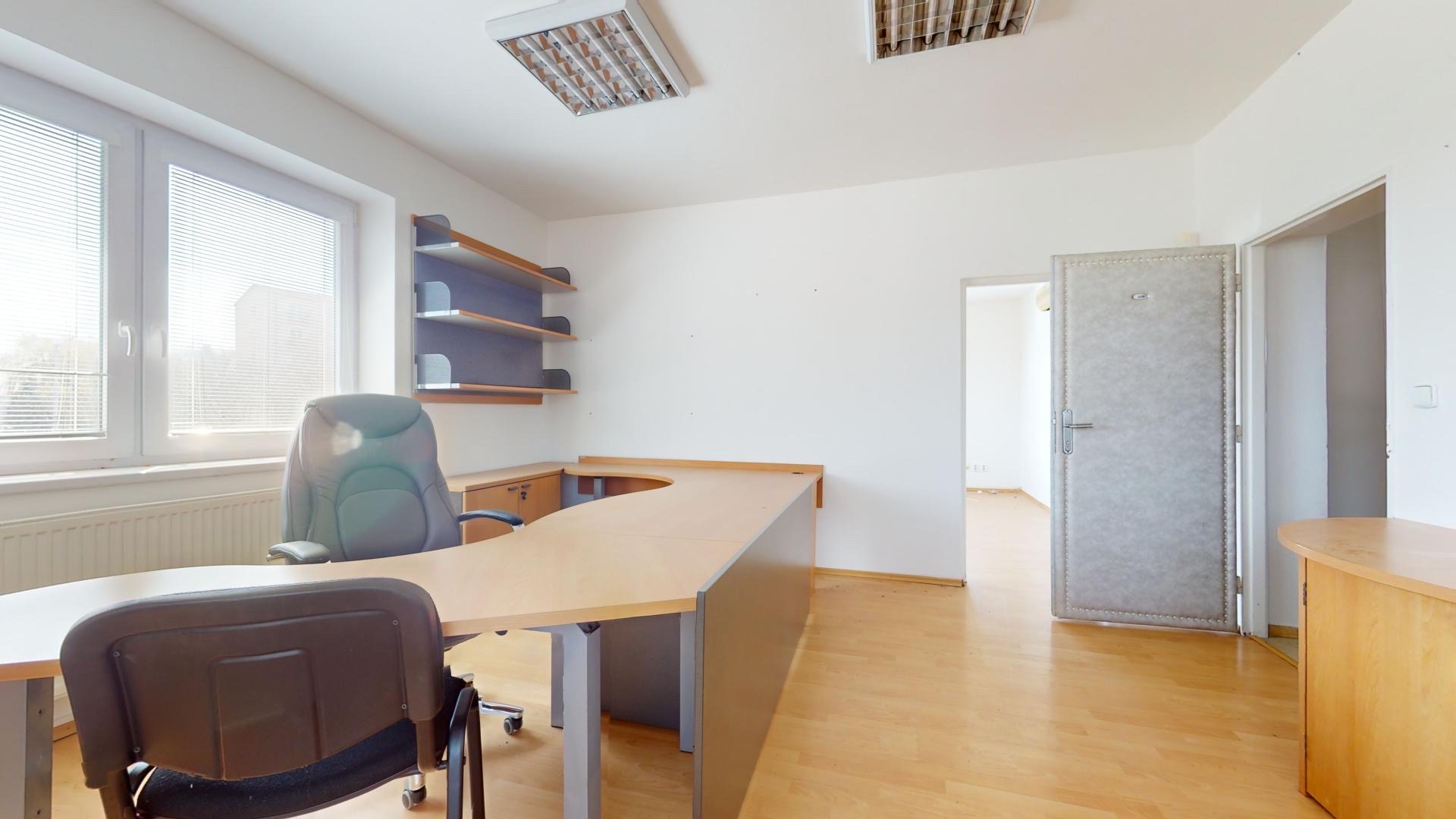 Komerčný obj., Rožňavská, Bratislava