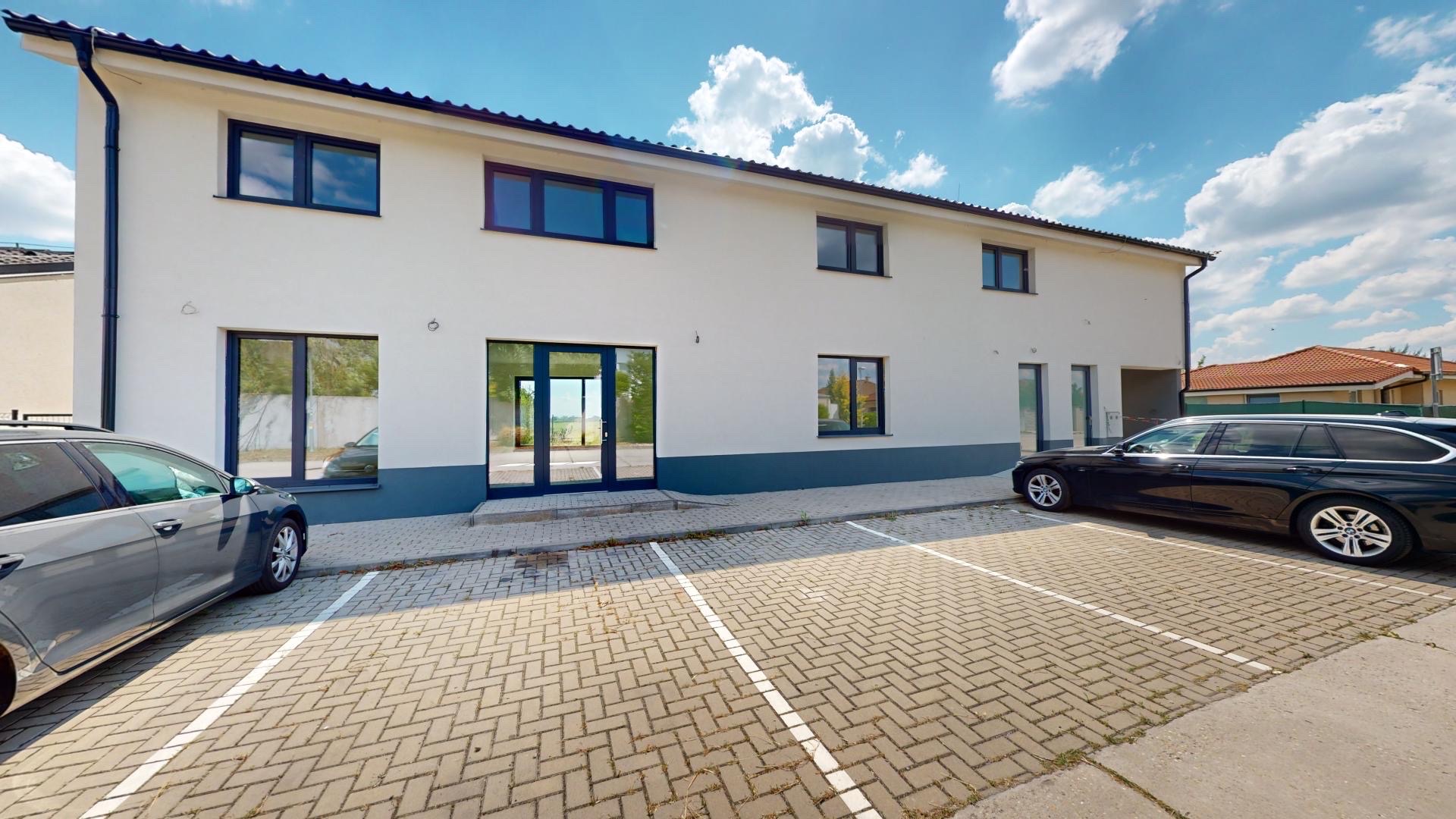 Komerčný obj., Marhuľová, Senec