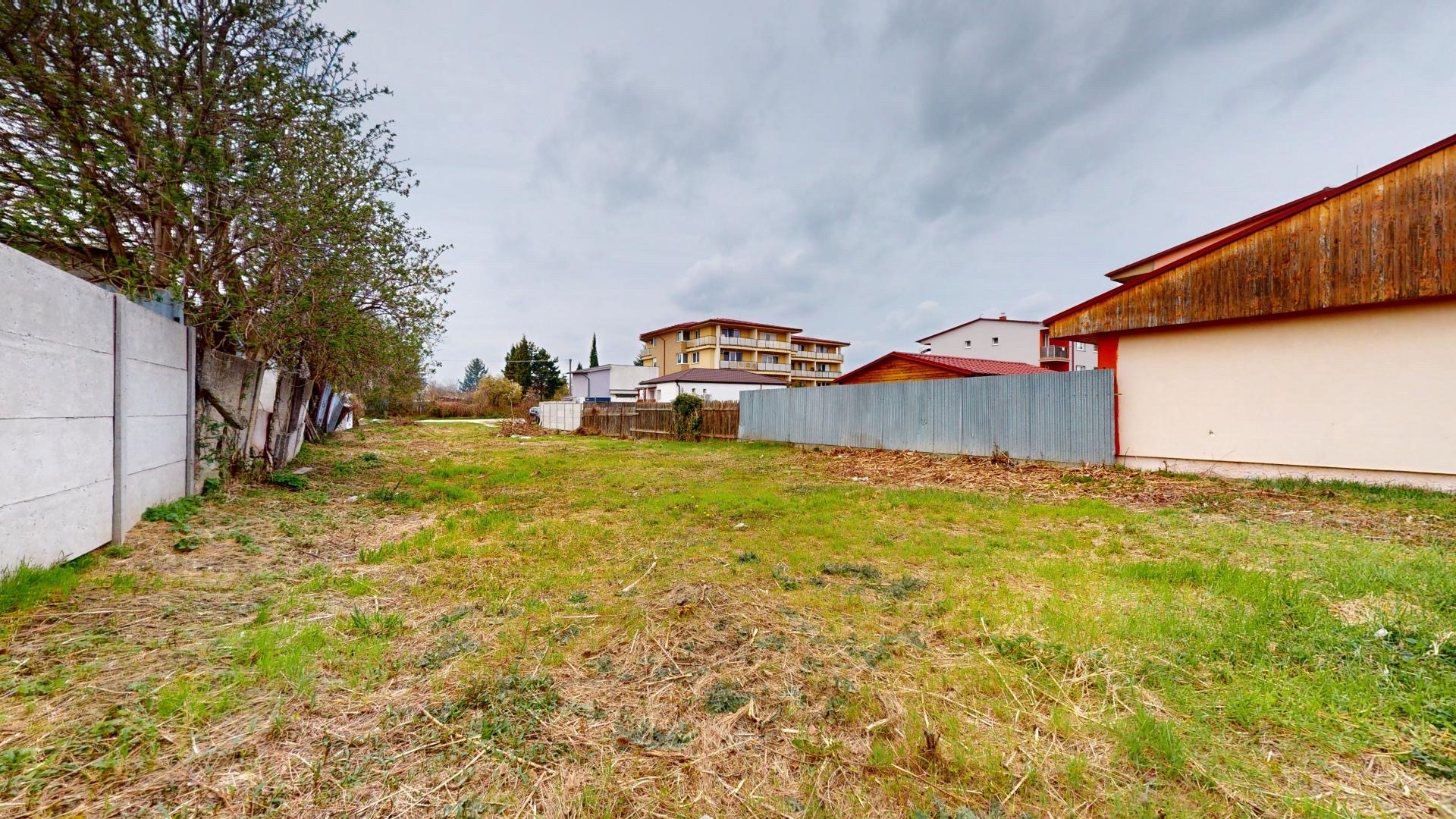 Pozemok, Šikmá, Bratislava